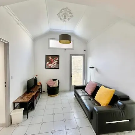 Villa 3 Bedrooms House - Garden - Parking, Center Near Paris And Orly